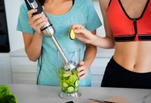 women-preparing-smoothie-front-view_23-2149894942-8352663